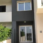 Konukevi Casa Rogos Ragusa